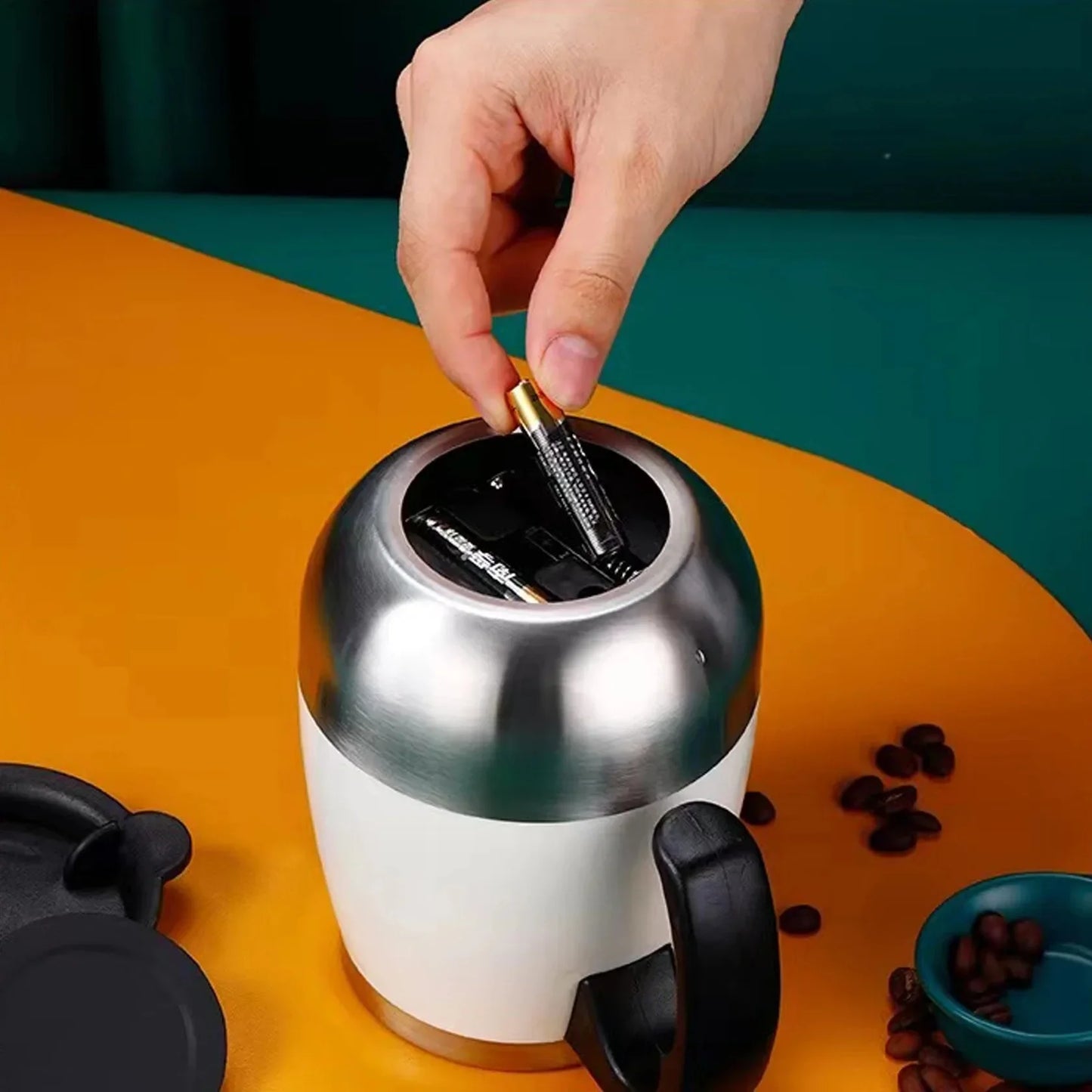 Automatic Stirring Coffee Cup